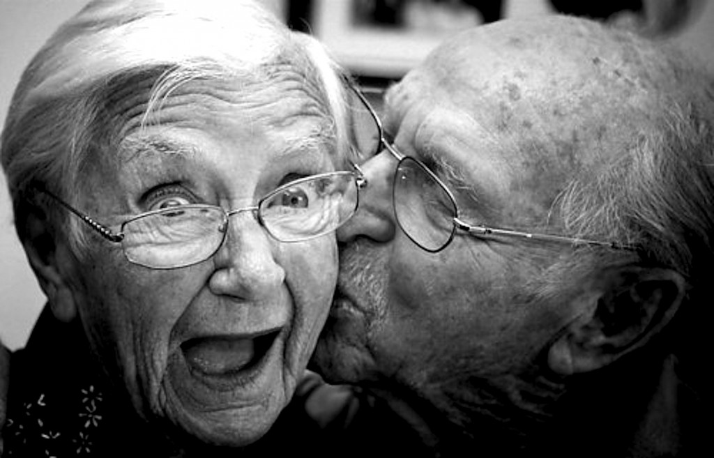 couple-couples-cute-forever-grandma-grandpa-favim-com-105656